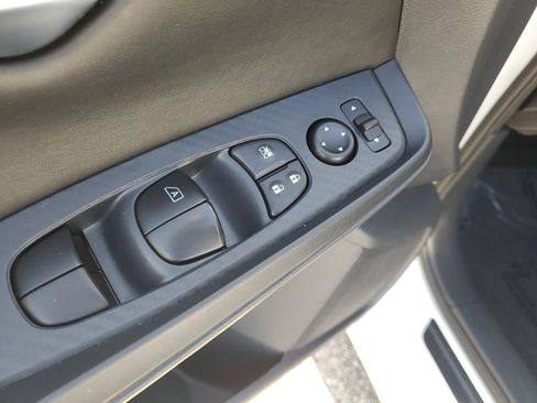 Certified 2024 Nissan Sentra SV w/ All-Weather Package image 16