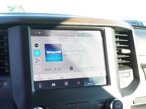 Used 2022 RAM 1500 Laramie image 19