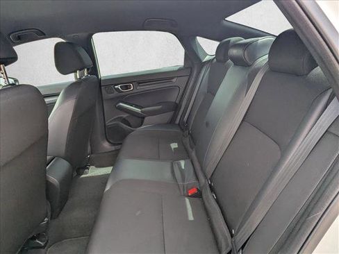 Used 2023 Honda Civic Sport image 15