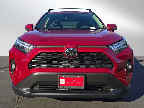 Certified 2024 Toyota RAV4 XLE Premium image 8