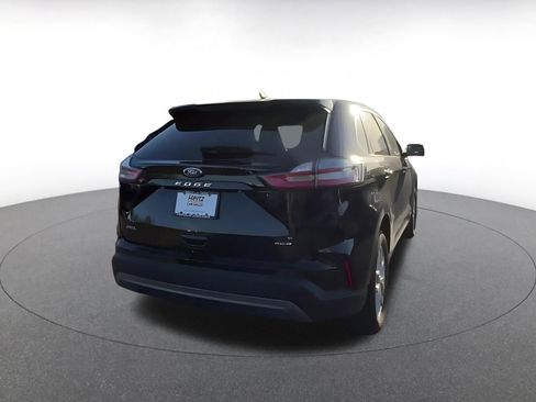 Used 2024 Ford Edge SEL image 14