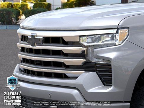 New 2026 Chevrolet Silverado 1500 High Country w/ Technology Package AWD/4WD image 13
