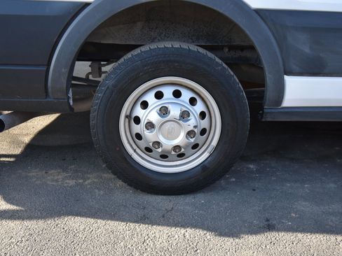 Used 2020 Ford Transit 250 148 High Roof Extended AWD image 27