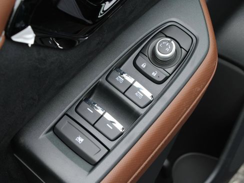 New 2025 Subaru Forester Touring image 15