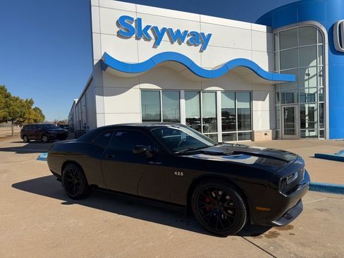 Used 2008 Dodge Challenger SRT8 image 1