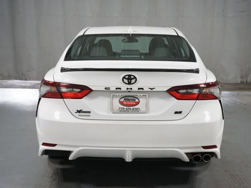 Certified 2022 Toyota Camry SE FWD image 7