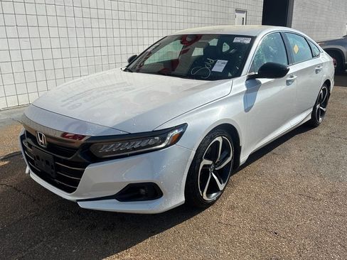 Used 2021 Honda Accord Sport image 1