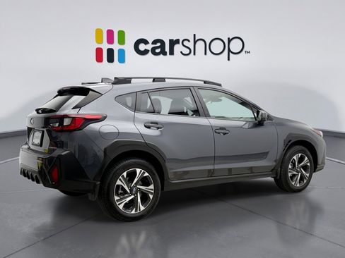 Used 2024 Subaru Crosstrek 2.0i Premium image 5