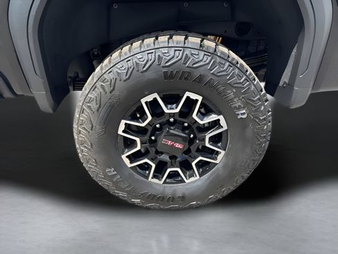 New 2026 GMC Sierra 2500 AT4X AWD/4WD image 40