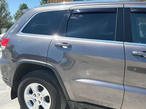 Used 2017 Jeep Grand Cherokee Laredo w/ Quick Order Package 23E AWD/4WD image 20