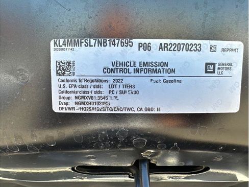 Used 2022 Buick Encore GX Essence w/ Experience Buick Package FWD image 25