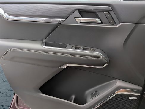 New 2026 GMC Acadia Elevation w/ Black Edition image 12