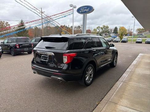 Certified 2023 Ford Explorer Limited w/ Equipment Group 301A image 3