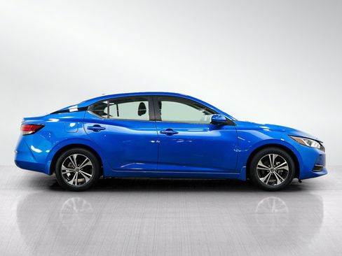 Used 2021 Nissan Sentra SV FWD image 6