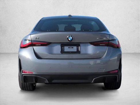 New 2026 BMW i4 xDrive40i image 8
