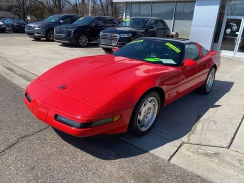 Used 1993 Chevrolet Corvette Coupe image 7