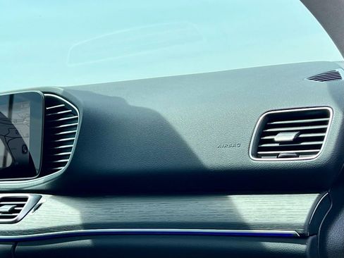 Certified 2026 Mercedes-Benz GLE 350 4MATIC image 18