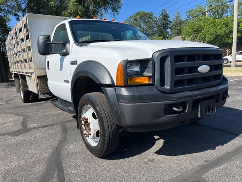 Used 2006 Ford F450 2WD Regular Cab Super Duty image 14