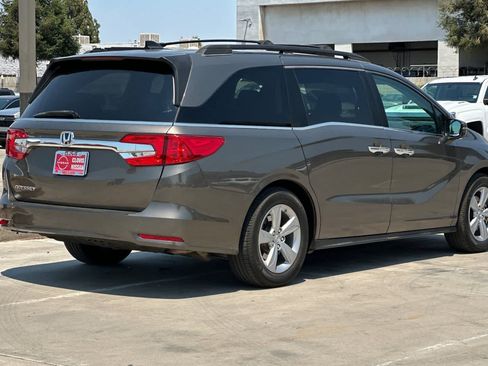 Used 2019 Honda Odyssey EX image 3