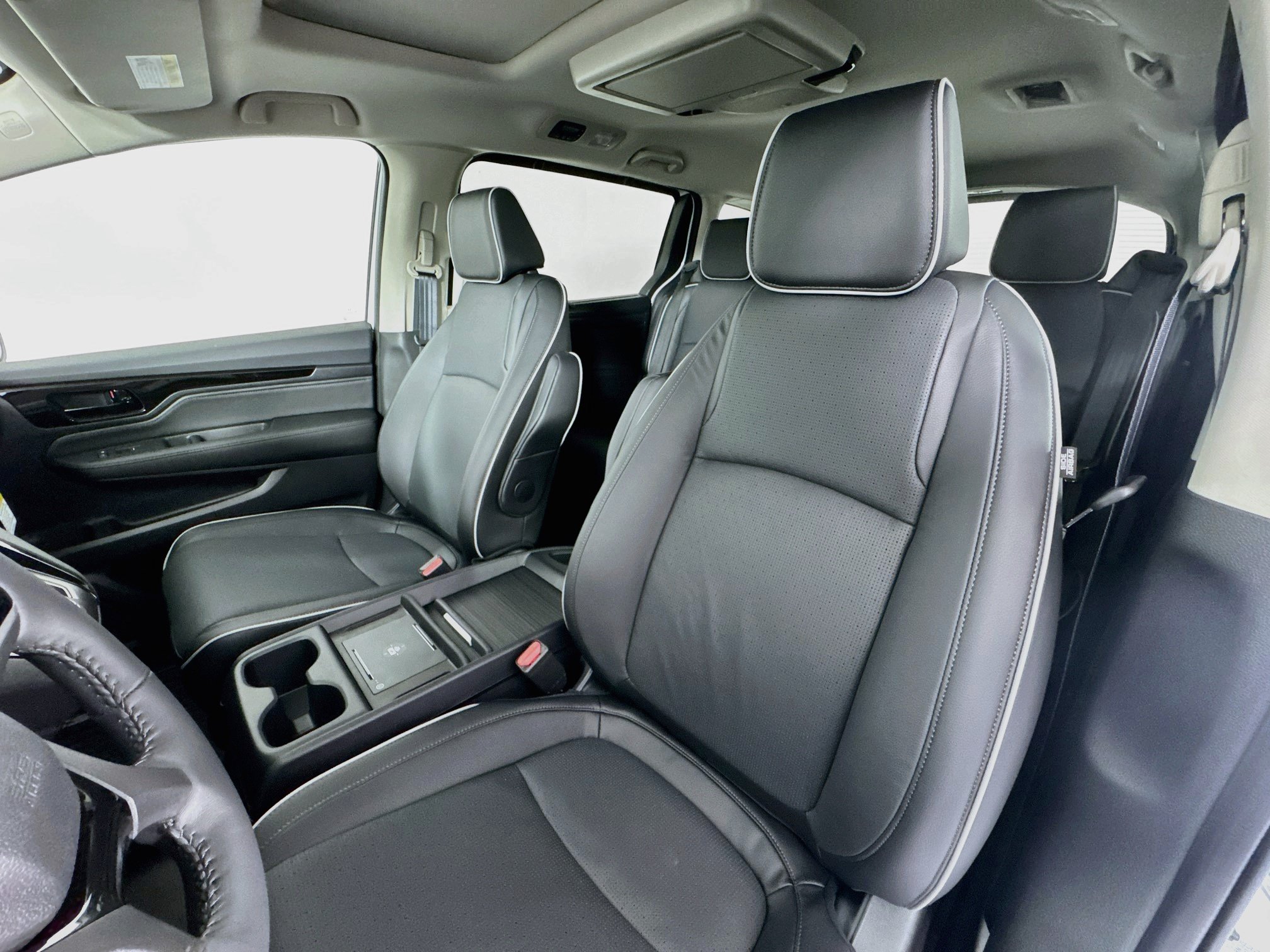 New 2027 Honda Odyssey Elite image 21