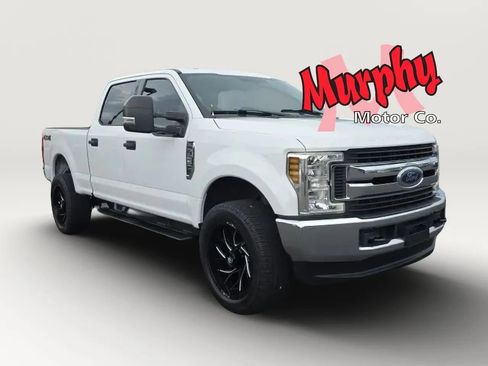 Used 2019 Ford F250 XLT AWD/4WD image 3