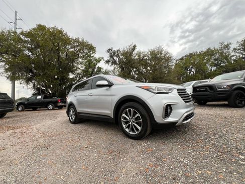 Used 2017 Hyundai Santa Fe SE w/ SE Premium Package 02 image 41