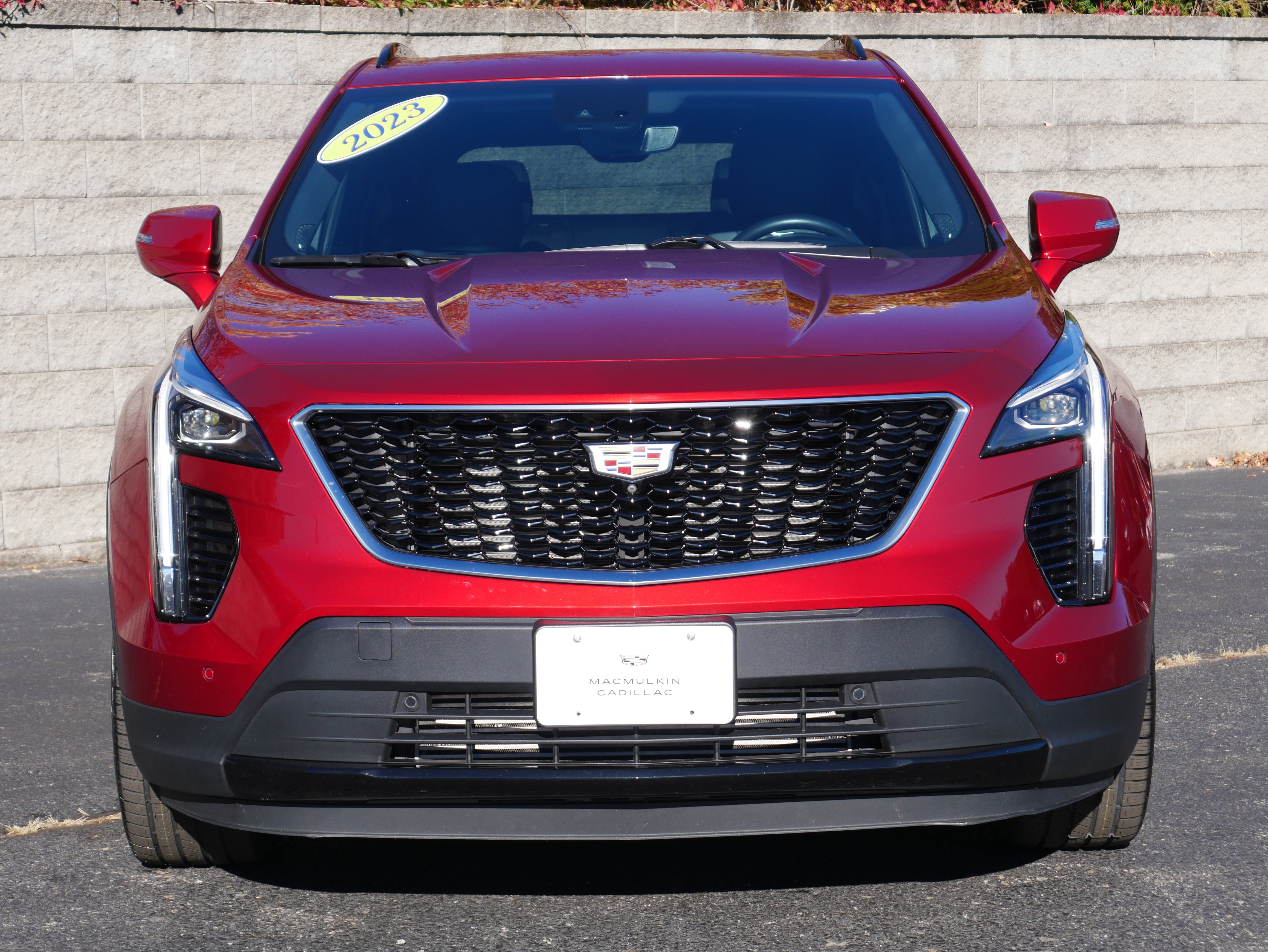 Used 2023 Cadillac XT4 Sport AWD/4WD image 2