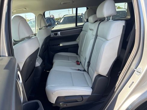 Certified 2025 Hyundai Santa Fe SEL FWD image 26