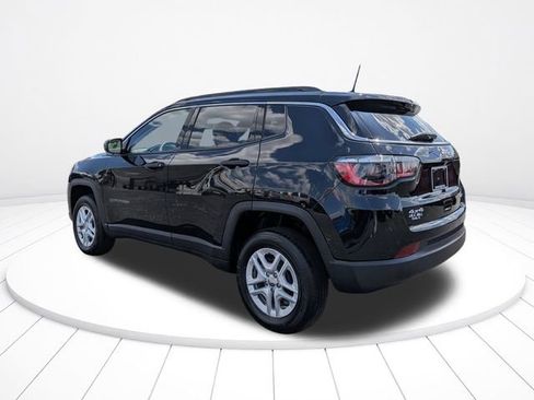 Used 2021 Jeep Compass Sport AWD/4WD image 5