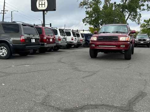 Used 2002 Toyota Tundra Limited image 37