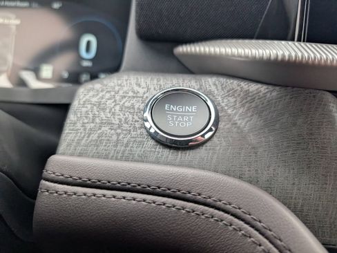 New 2026 Ford Explorer Platinum image 12