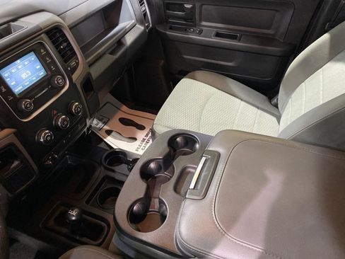 Used 2016 RAM 2500 Tradesman w/ Chrome Appearance Group AWD/4WD image 14