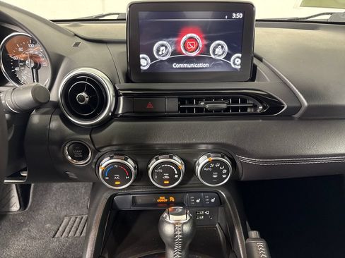 Used 2023 MAZDA MX-5 Miata Grand Touring RWD image 29