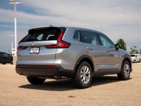 Used 2024 Honda CR-V LX image 7