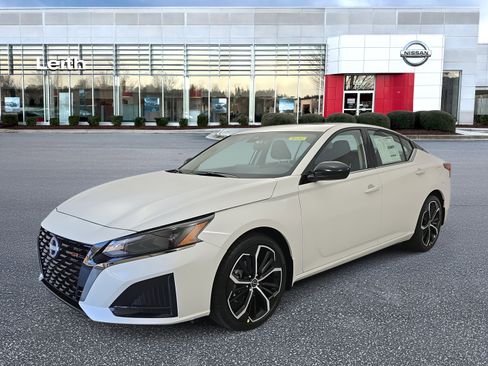 New 2025 Nissan Altima 2.5 SR w/ SR Premium Package image 1