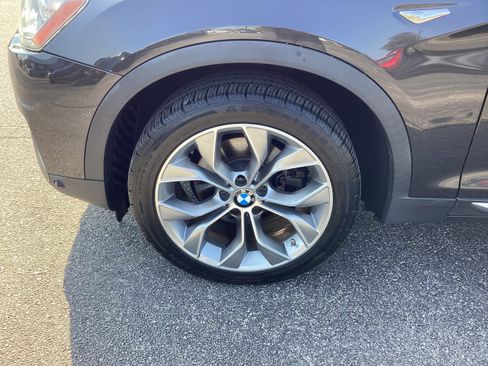 Used 2018 BMW X4 xDrive28i AWD/4WD image 9