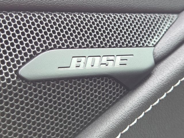Used 2025 Chevrolet Corvette Stingray Coupe w/ 1LT RWD image 6