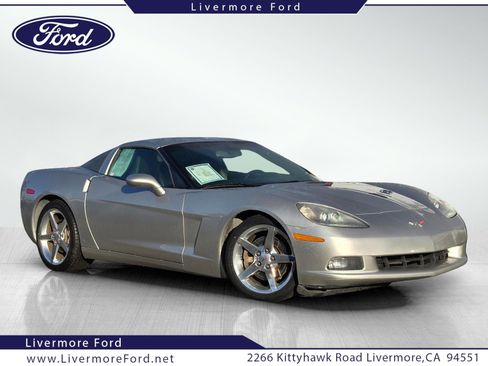Used 2006 Chevrolet Corvette Coupe w/ Preferred Equipment Group image 1