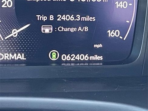 Used 2022 Honda Civic Touring image 30