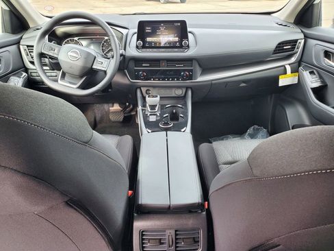 New 2026 Nissan Rogue SV image 12