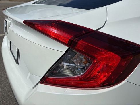 Used 2020 Honda Civic LX image 14
