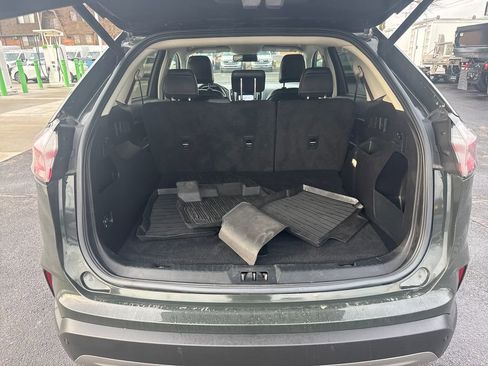 Used 2024 Ford Edge SEL w/ Convenience Package image 10