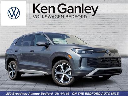 New 2025 Volkswagen Tiguan SE