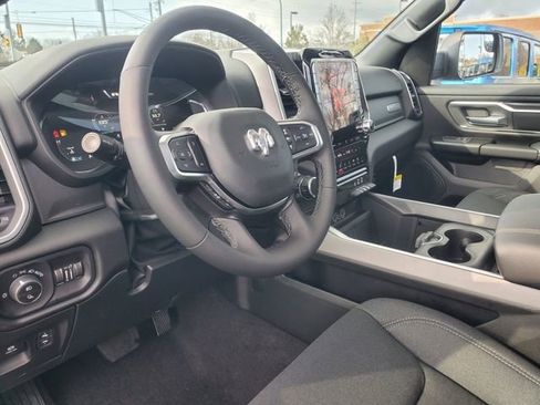 New 2026 RAM 1500 4x4 Crew Cab image 11