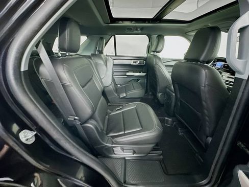 Certified 2023 Ford Explorer XLT w/ Equipment Group 202A AWD/4WD image 35