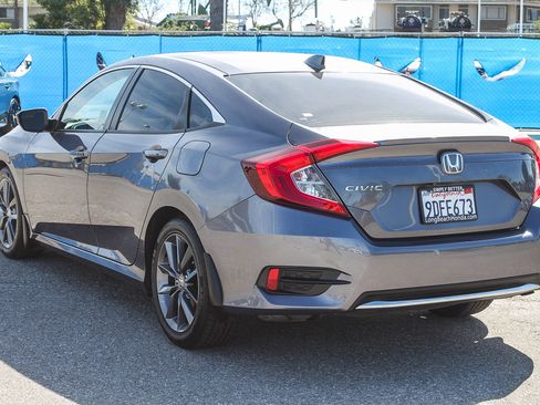 Used 2021 Honda Civic EX image 7