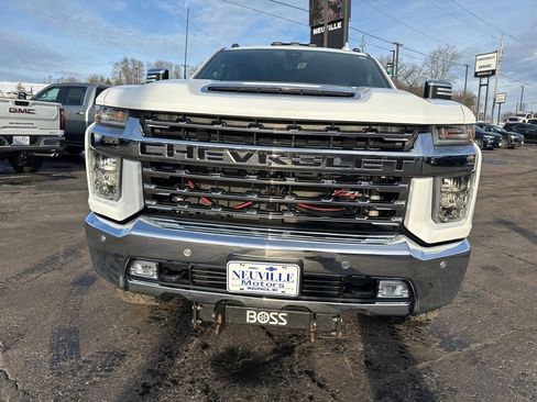 Used 2020 Chevrolet Silverado 2500 LTZ w/ LTZ Plus Package image 8