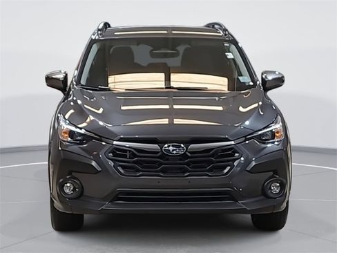 Used 2024 Subaru Crosstrek 2.0i Premium image 2