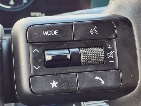 Used 2024 Hyundai Santa Fe Calligraphy image 28