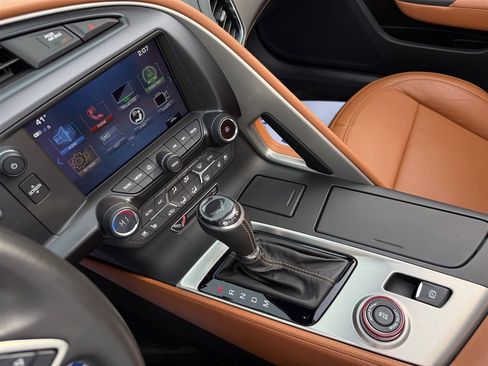 Used 2019 Chevrolet Corvette w/ 2LT Preferred Equipment Group image 47